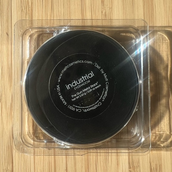Melt Cosmetics Single Eyeshadow in Industrial - Picture 3 of 4